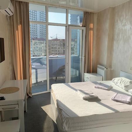 "Студия 24" - Посуточно И Помесячно Batumi Exterior photo