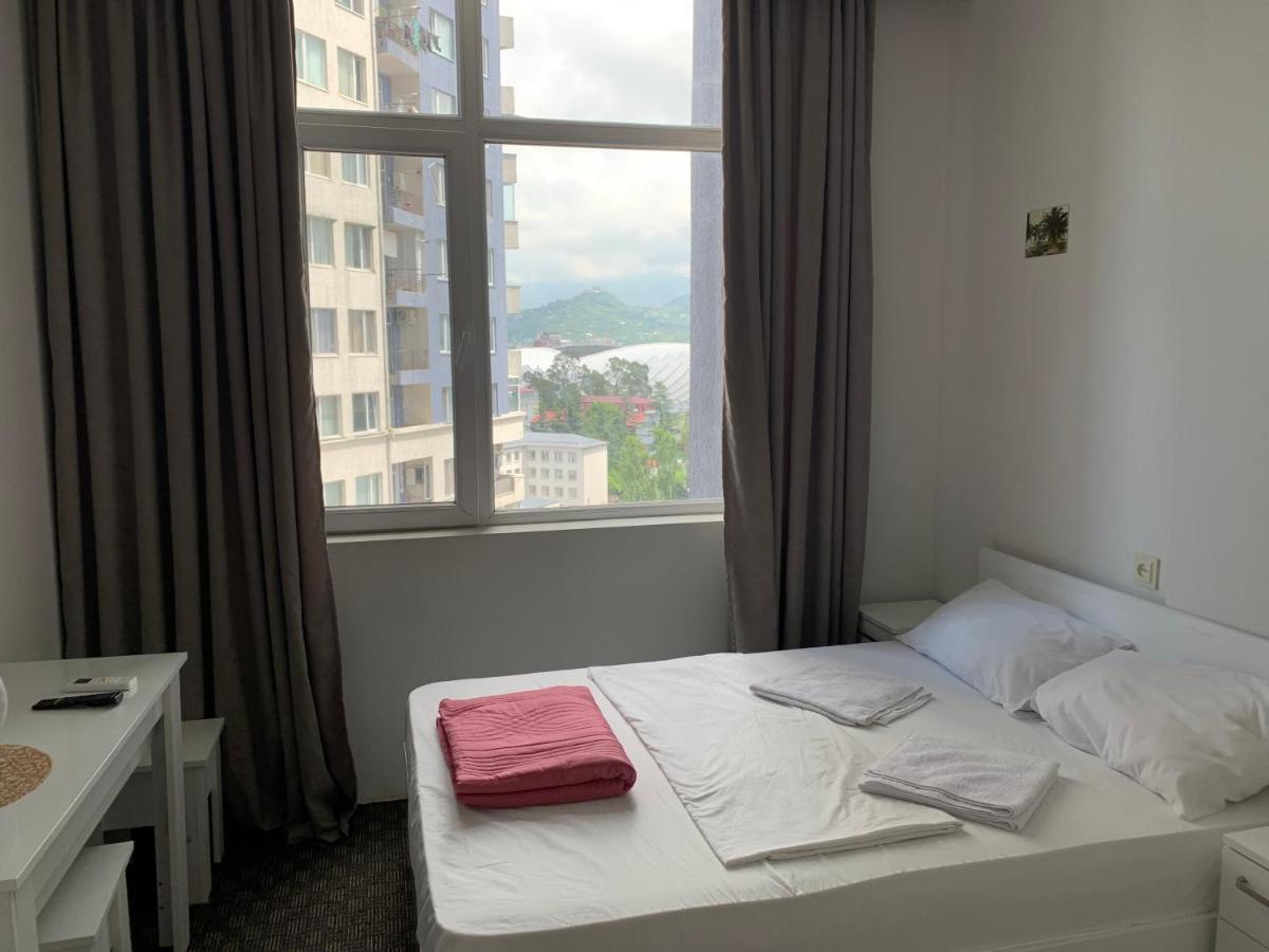 "Студия 24" - Посуточно И Помесячно Batumi Exterior photo