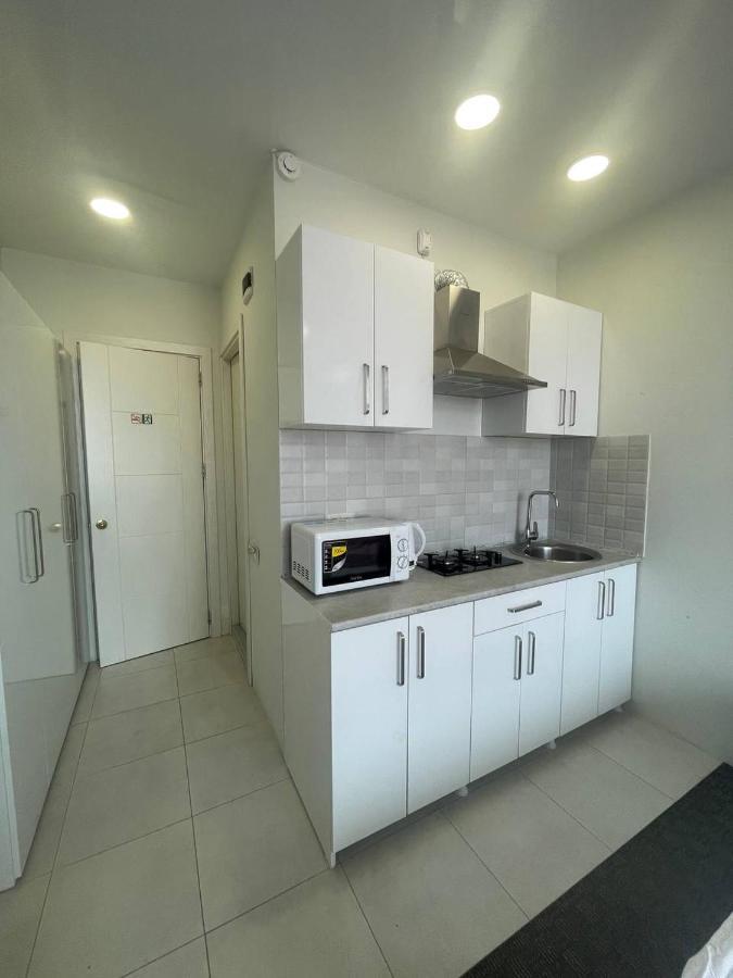 "Студия 24" - Посуточно И Помесячно Batumi Exterior photo